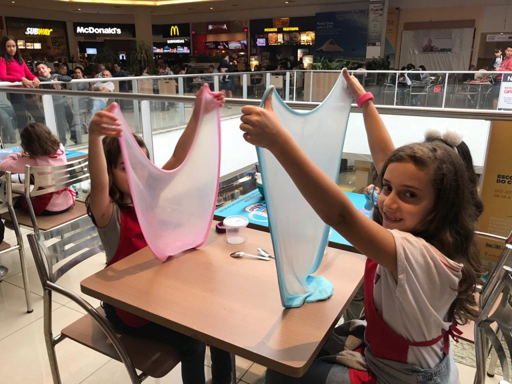 Atrium Shopping promove bailinho e oficina de Slime especial de Halloween
