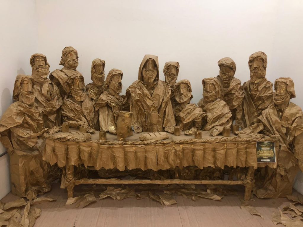 Presépio e mostra de esculturas de Maurici Caruso celebram o Natal no Atrium Shopping
