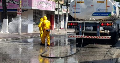 Lavagem de ruas de Santo André continua mesmo com a flexibilização da quarentena