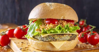 Mania de Churrasco Prime Steak Burger - Hambúrguer Vegetariano - Crispy Veggie