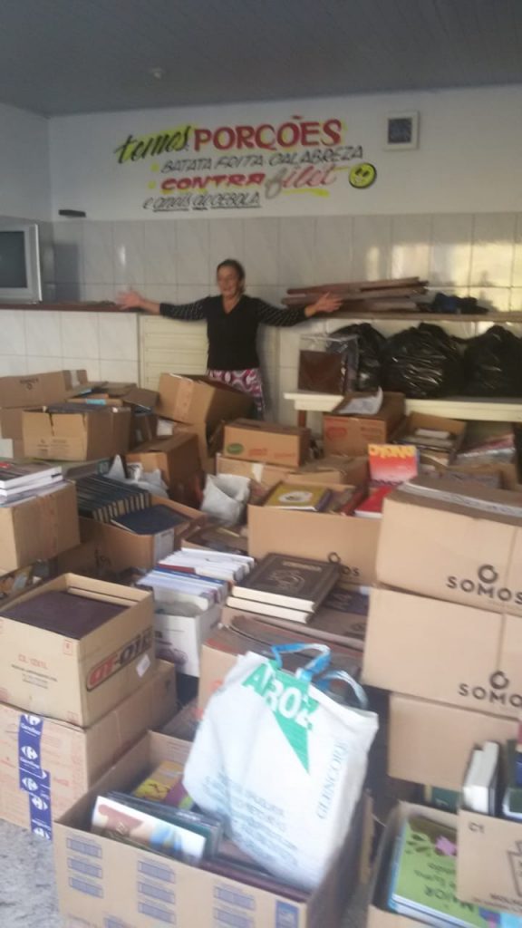 Campanha de Doação de Livros continua por tempo indeterminado