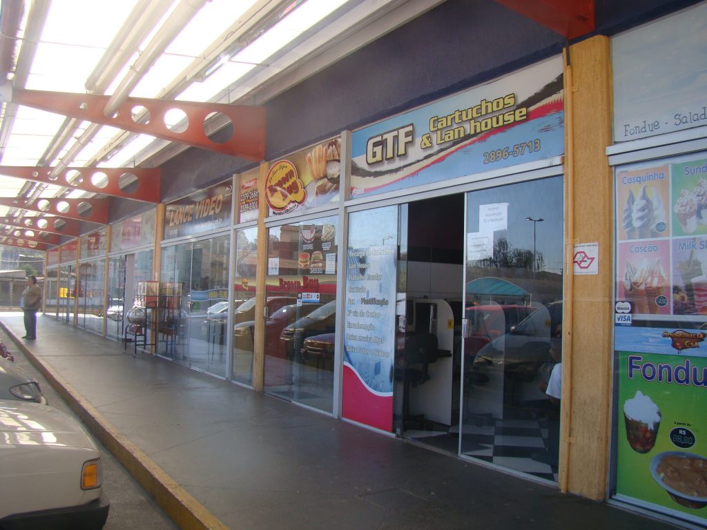 Galeria de serviços amplia experiência de compras em rede de supermercado