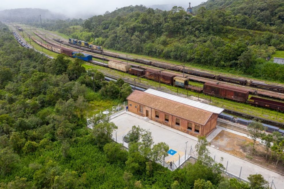 Estação intermediária entre Rio Grande da Serra e Paranapiacaba é restaurada