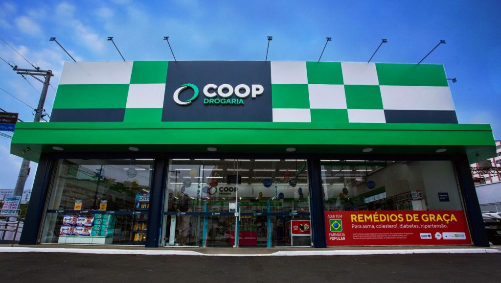 Drogarias COOP investem em dermoconsultoras para ampliar vendas