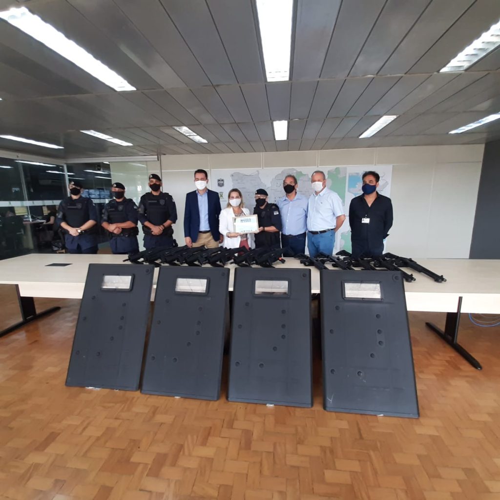 Deputada federal Katia Sastre entrega equipamentos no valor de R$200 mil à GCM de Santo André e Mauá