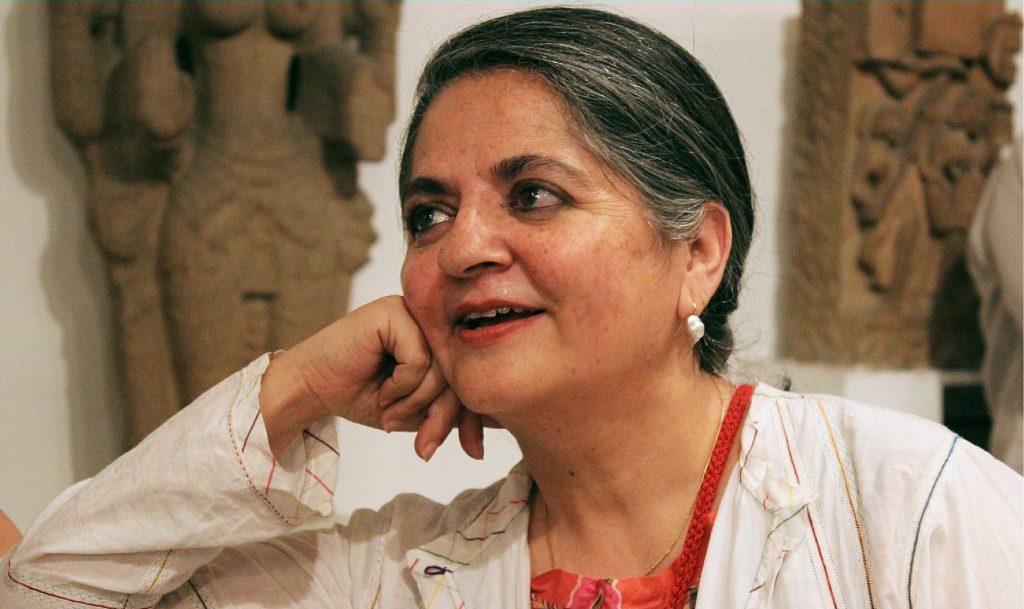SECRETARIA DE CULTURA DE SÃO CAETANO RECEBE INSCRIÇÕES PARA OFICINA ‘MULHERES NA FOTOGRAFIA: DAYANITA SINGH’