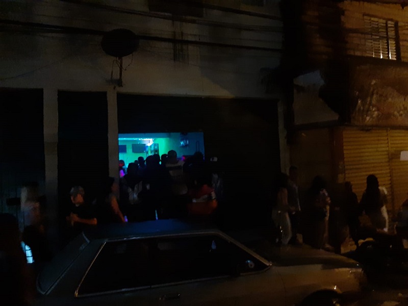 Fiscalização Ambiental do Semasa interrompe evento com música ao vivo e aglomeração no Parque Miami