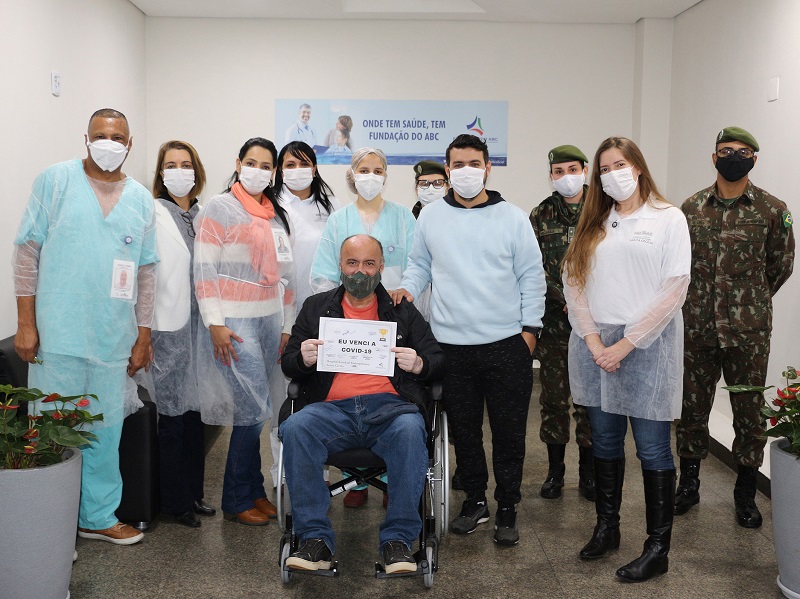 Hospital Santa Cecília registra primeira alta de paciente de Mato Grosso do Sul com Covid-19
