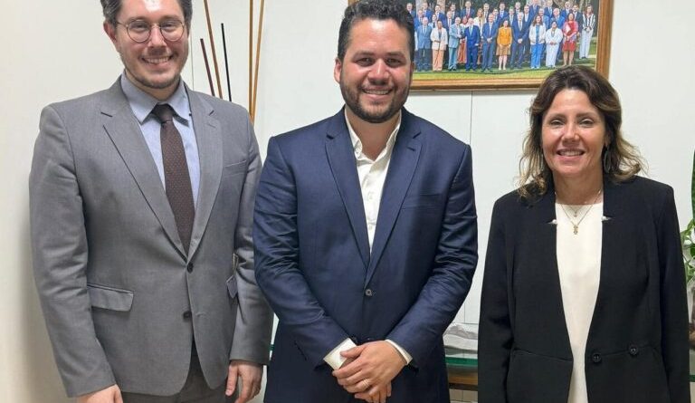 Gilvan Ferreira articula em Brasília pela aplicação de medida antidumping e reforça defesa da indústria andreense