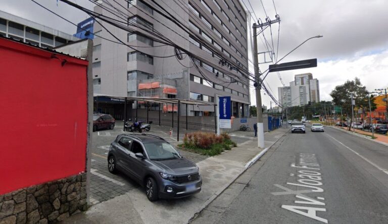 Homem de 50 anos tem mal súbito e falece na frente do hospital na Av. João Firmino, em SBC