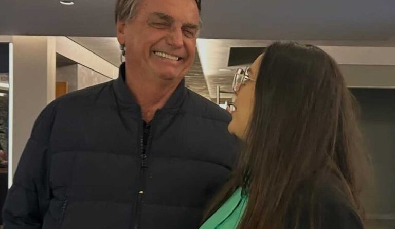 Lágrimas e revolta: Nina Braga classifica prisão de Bolsonaro como a “mais injusta da história”