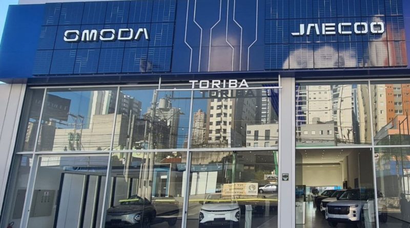 Primeira parcela do 13º salário atrai consumidor para troca de carro