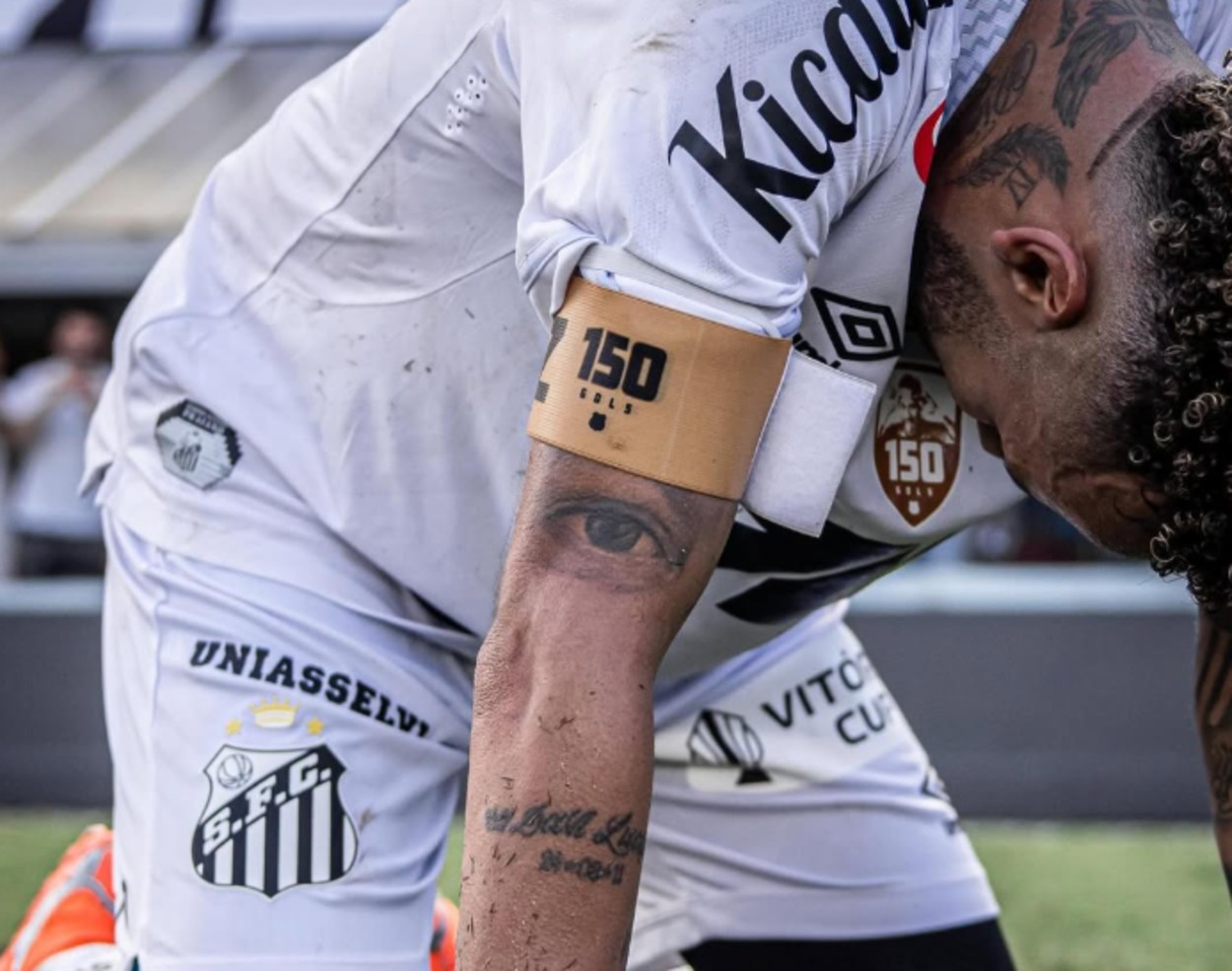 "A 1ª a vez que meu mental se esgotou", diz Neymar após permanência do Santos na Série A. Foto: Divulgação/Santos FC