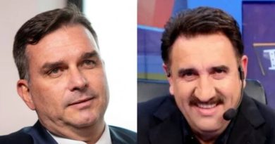 Compensação? SBT convida Flávio Bolsonaro após críticas de Zezé Di Camargo