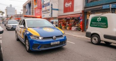 Em dezembro, rua Marechal Deodoro em SBC terá faixa da esquerda liberada para estacionamento