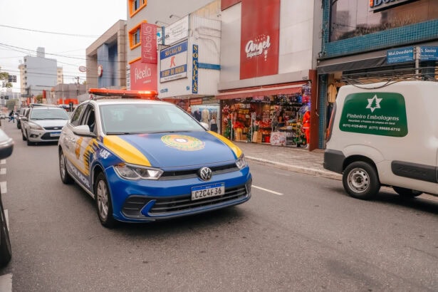 Em dezembro, rua Marechal Deodoro em SBC terá faixa da esquerda liberada para estacionamento