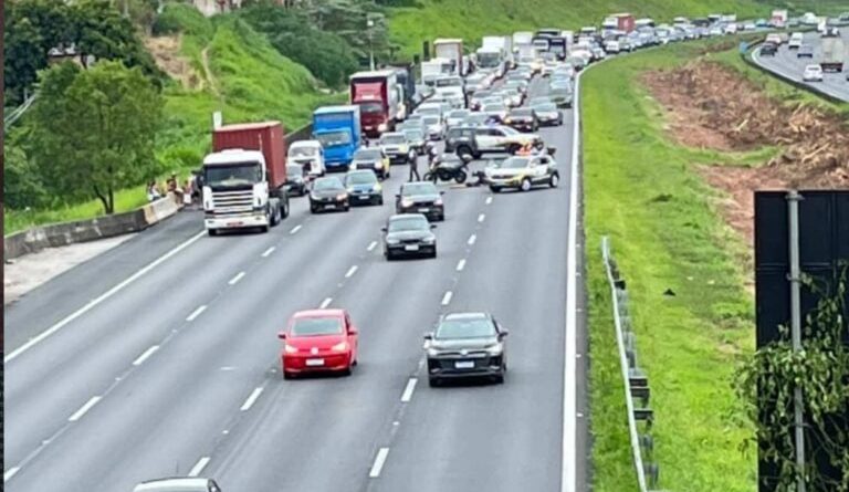 Em Diadema, pedestre perde a vida após atropelamento na Rodovia Imigrantes