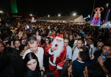 Emoção, luzes e Papai Noel de rapel marcam o lançamento do Natal Iluminado em São Bernardo