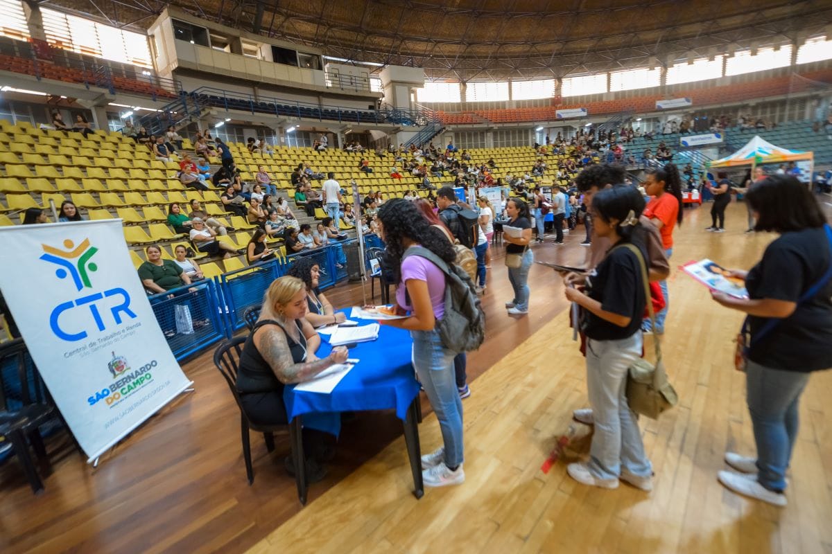 Feirão de Empregos de Natal oferece mais de 7.500 vagas em São Bernardo no dia 12 de dezembro