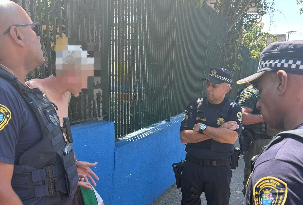 GCM de Diadema prende motociclista que tentou agredir agentes durante fiscalização no trânsito.