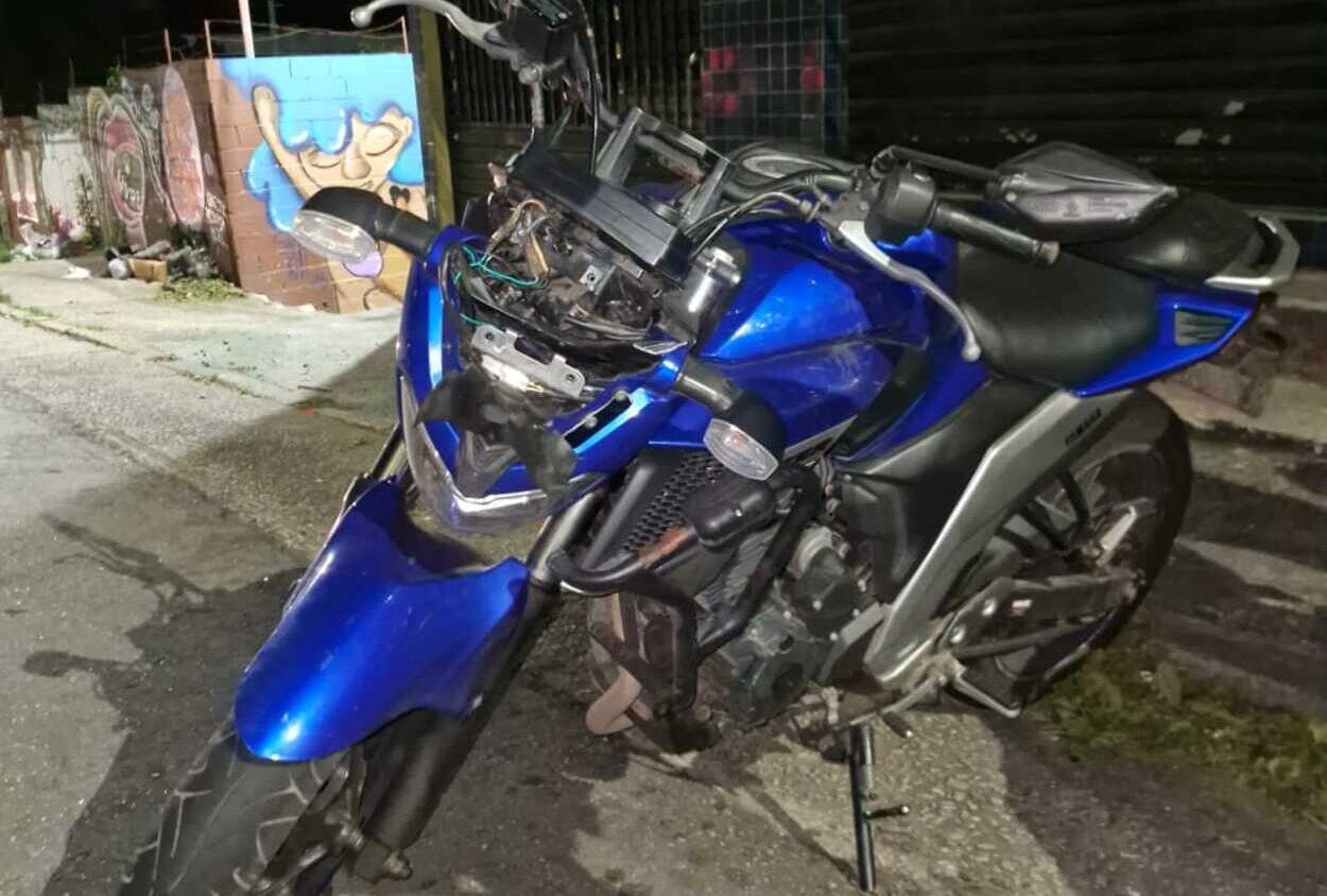 GCM Mauá localiza motocicleta furtada e restitui bem à proprietária