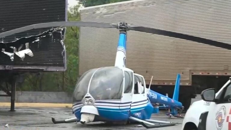 Helicóptero da Band faz pouso forçado em Guarulhos; piloto e cinegrafista passam bem