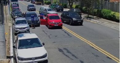 Polícia Militar prende trio por roubo de veículo em Diadema