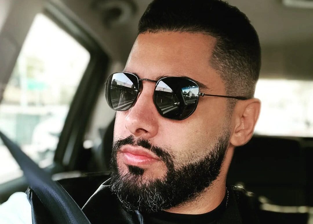 Radiologista de São Bernardo morre afogado após salvar adolescentes no Guarujá