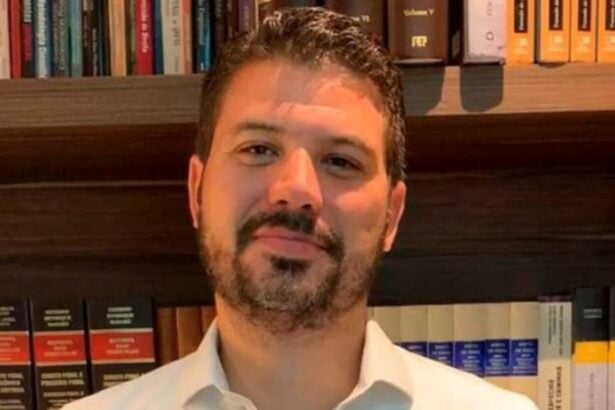 Reforma no Secretariado: Prefeito de Santo André exonera secretário e anuncia 4 nomes