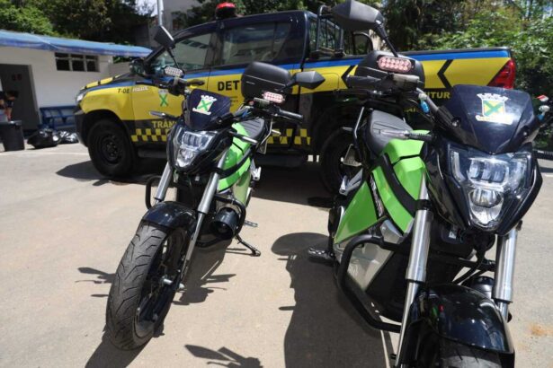 Santo André inicia testes com motos elétricas para monitoramento do trânsito