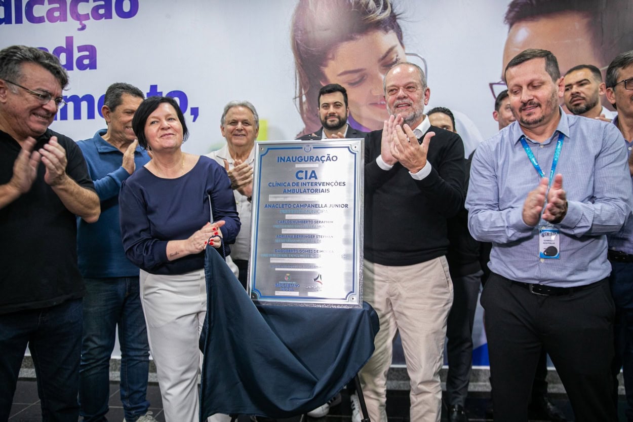 Prefeit00 de São Caetano, Tite Campanella, inaugura Clínica de Intervenções Ambulatoriais no Complexo Hospitalar.