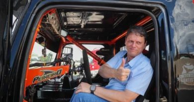 Tarcísio ‘cutuca’ Havaianas: “Vamos começar o ano com o pé direito”