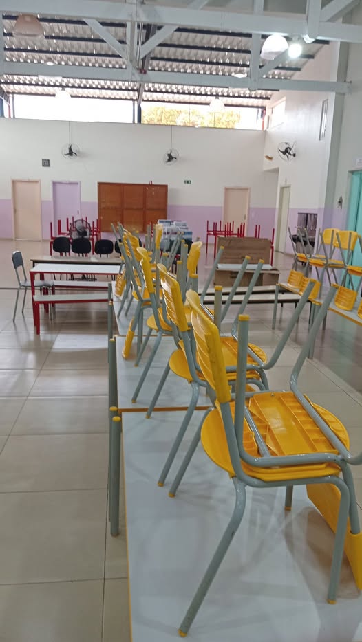 Vandalismo atinge duas escolas municipais em Ribeirão Pires