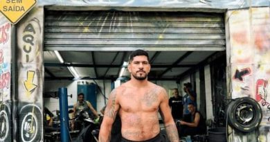 Alex Poatan volta à borracharia no Bairro dos Casa em São Bernardo onde trabalhou antes do UFC