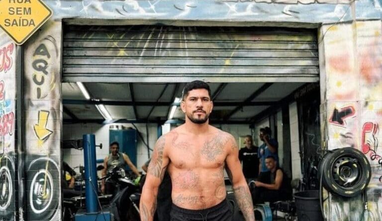 Alex Poatan volta à borracharia no Bairro dos Casa em São Bernardo onde trabalhou antes do UFC
