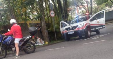 Casal é flagrado em ato íntimo em calçada na Vila Euclides; PM é acionada