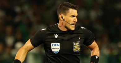 Corinthians x Flamengo: Rafael Rodrigo Klein é escalado