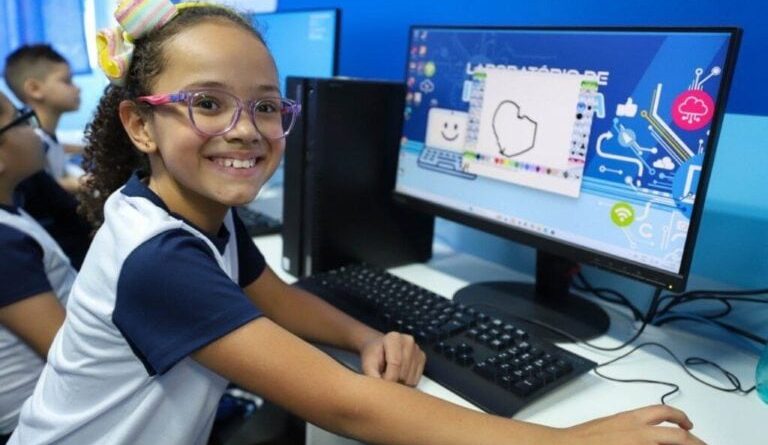 Diadema adere ao Compromisso Nacional Toda Matemática e promete transformar o ensino na rede municipal