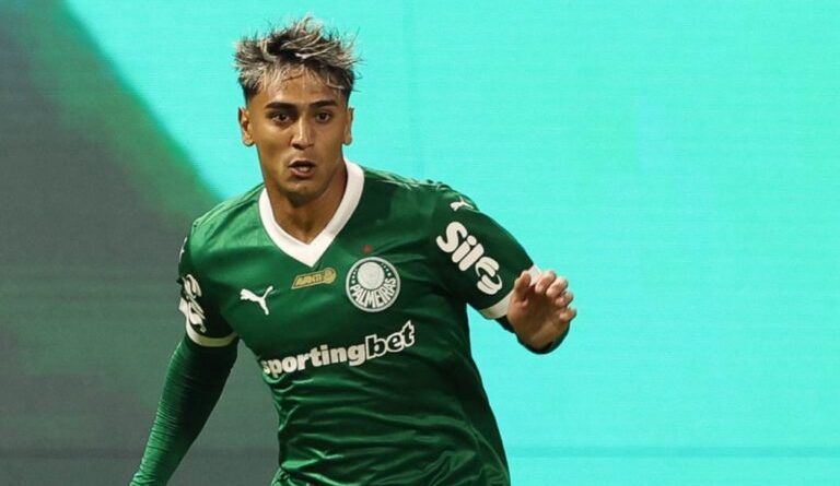 Facundo Torres é vendido e causa prejuízo ao Palmeiras