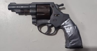 Força Tática detém dupla após perseguição e apreende arma em Santo André