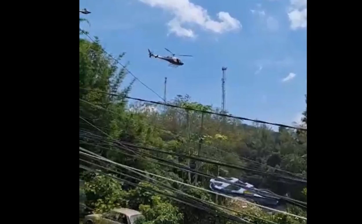 Idoso fica ferido após cair de telhado e atingir vergalhão de ferro em Ribeirão Pires