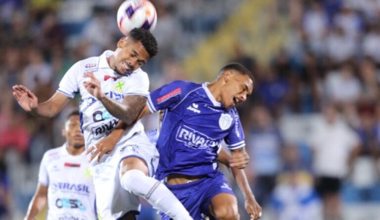 Noite de pesadelo: Santo André é goleado pelo Monte Azul no Bruno Daniel