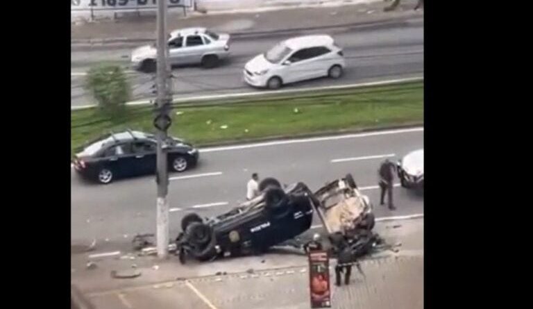 Perseguição termina em colisão, capotamento e um indivíduo sem vida em Santo André