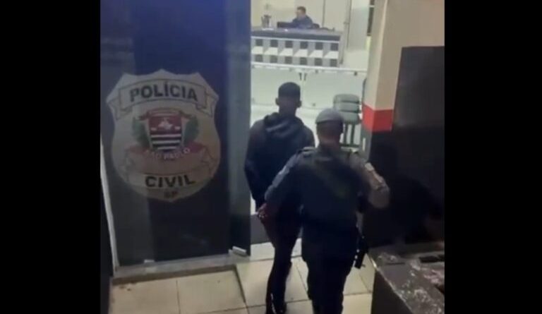 PM intercepta moto adulterada e prende condutor após perseguição em São Bernardo