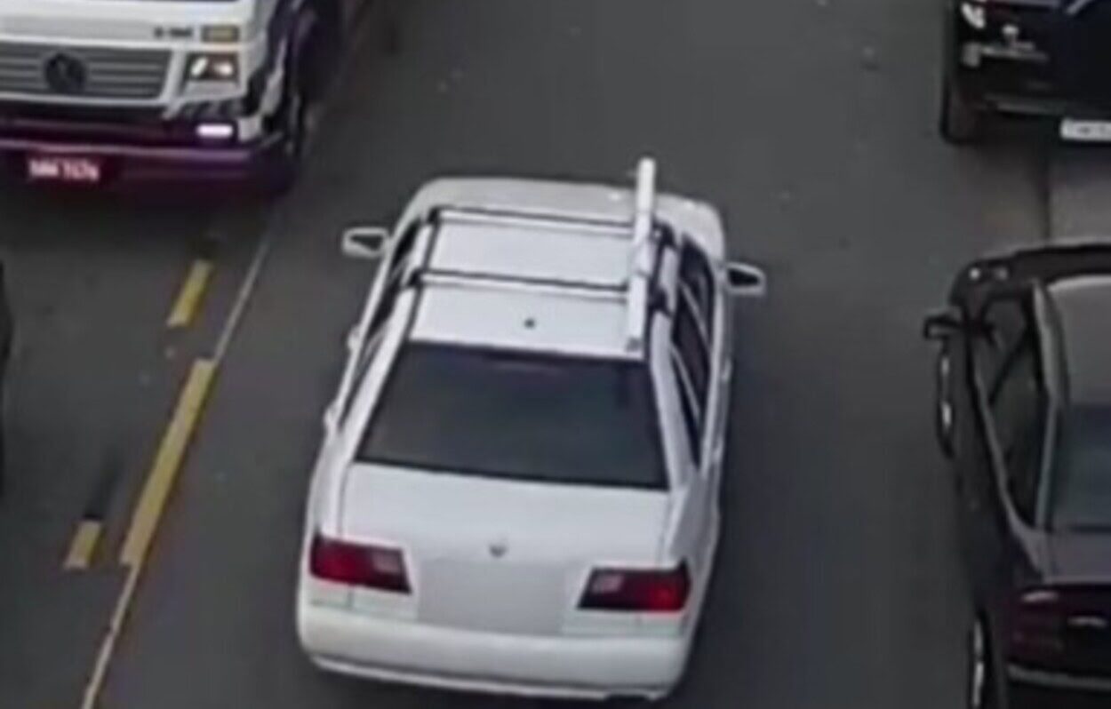 Equipes da Polícia Militar foram acionadas após Smart Sanca irradiar, em tempo real, a entrada na cidade de um veículo previamente monitorado