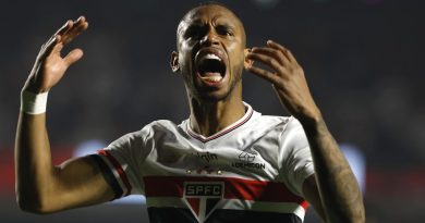 André Silva inicia transição e anima comissão técnica do São Paulo - 2026-02-13 14:17:36