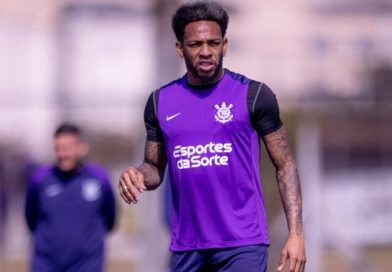 Corinthians constata lesão de Martínez e estuda viabilidade de rescisão - 2026-02-10 14:27:03