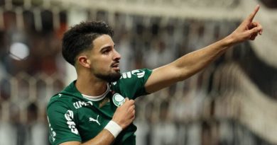 Flaco López se confirma como carrasco dos rivais paulistas em 2026