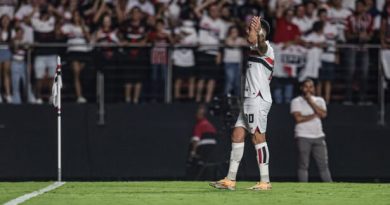 Luciano chega aos 105 gols e melhora posição no ranking histórico do SPFC