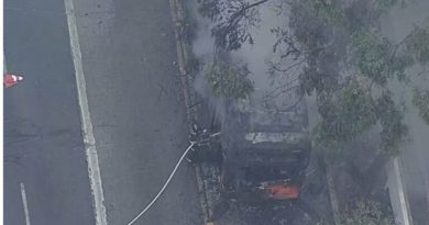 Ônibus pega fogo na Avenida Rebouças e complica trânsito em São Paulo